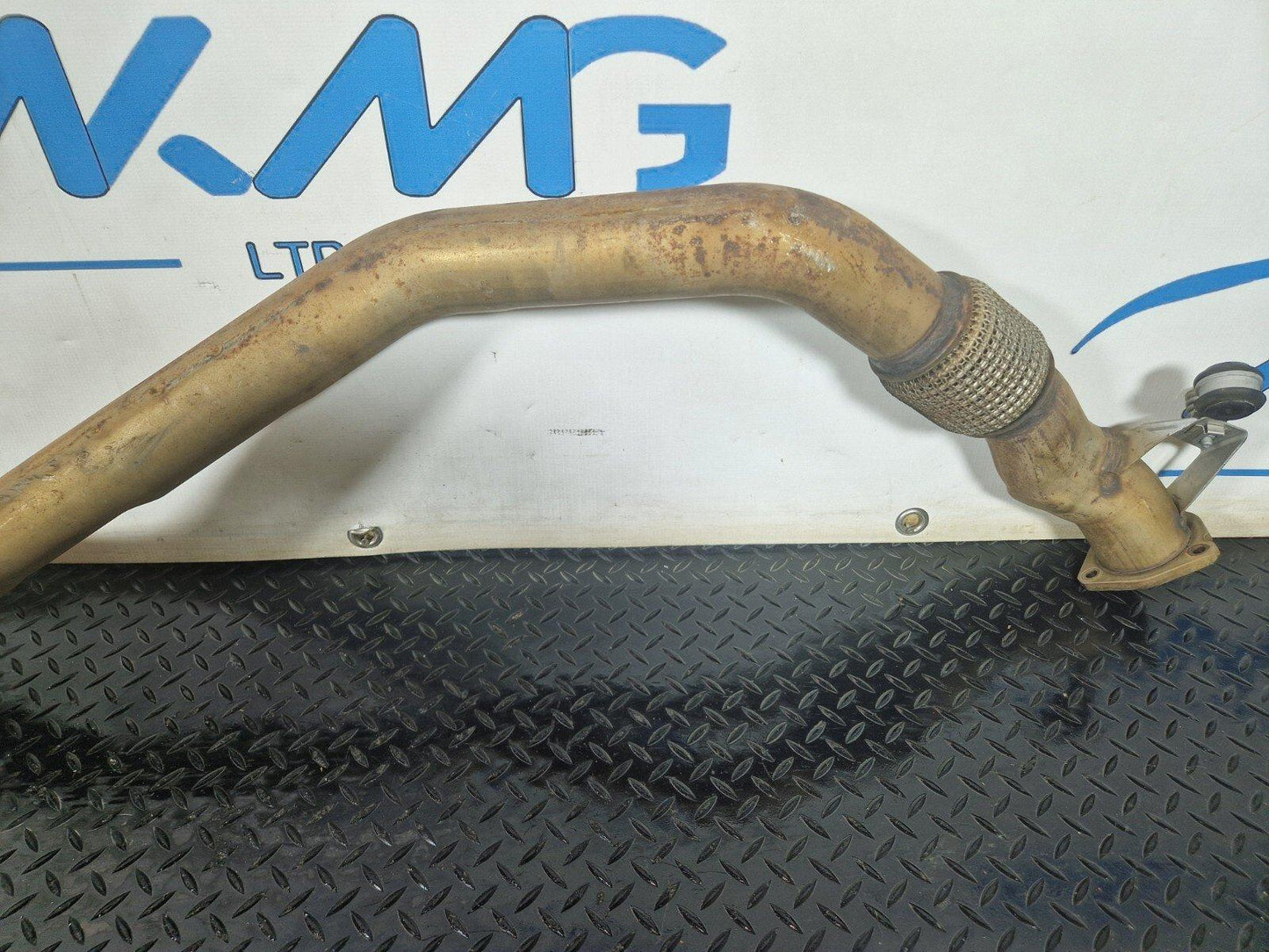 12-18 AUDI A6 C7 2.0 TDI GENUINE CATALIC CONVERTER EXHAUST PIPE  4G0131703AL