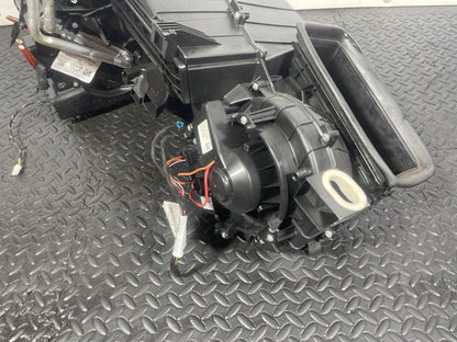 12-18 MERCEDES BENZ A CLASS W176 GENUINE HEATER MATRIX BOX A2468307000