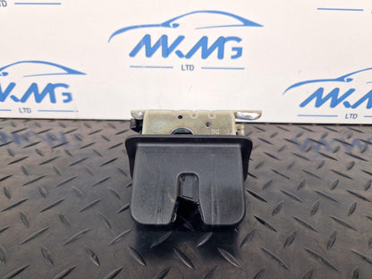 16-19 AUDI A4 B9 SALOON GENUINE TAILGATE LOCK MECHANISM OEM 3G0827503A