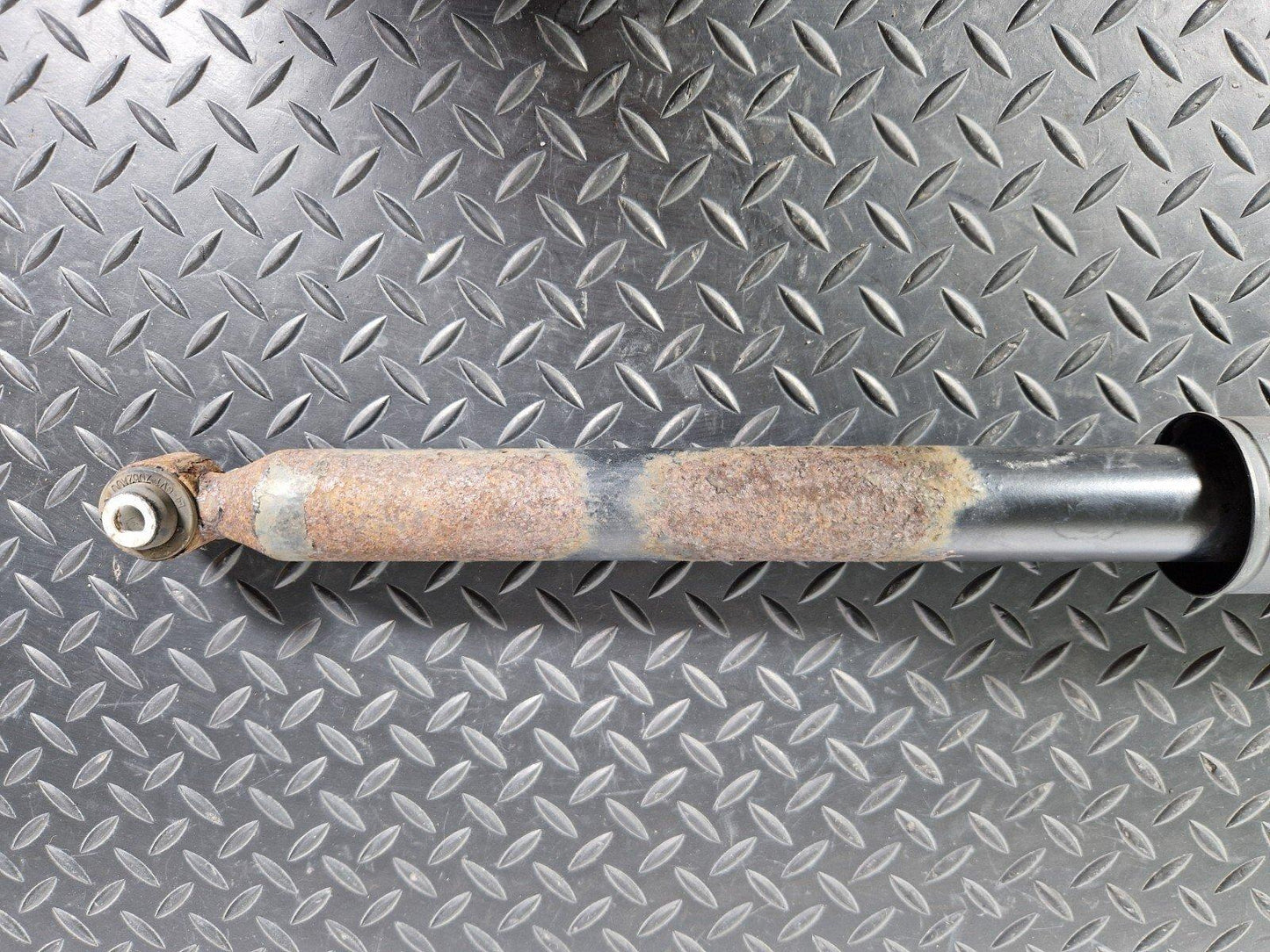 14-21 MERCEDES BENZ C220D W205 REAR LEFT & RIGHT SHOCK ABSORBER A2053207230