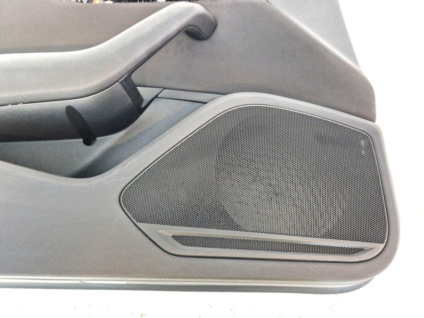 16-19 AUDI A4 AVANT B9 OEM FRONT LEFT SIDE DOOR CARD PANEL 8W0867117