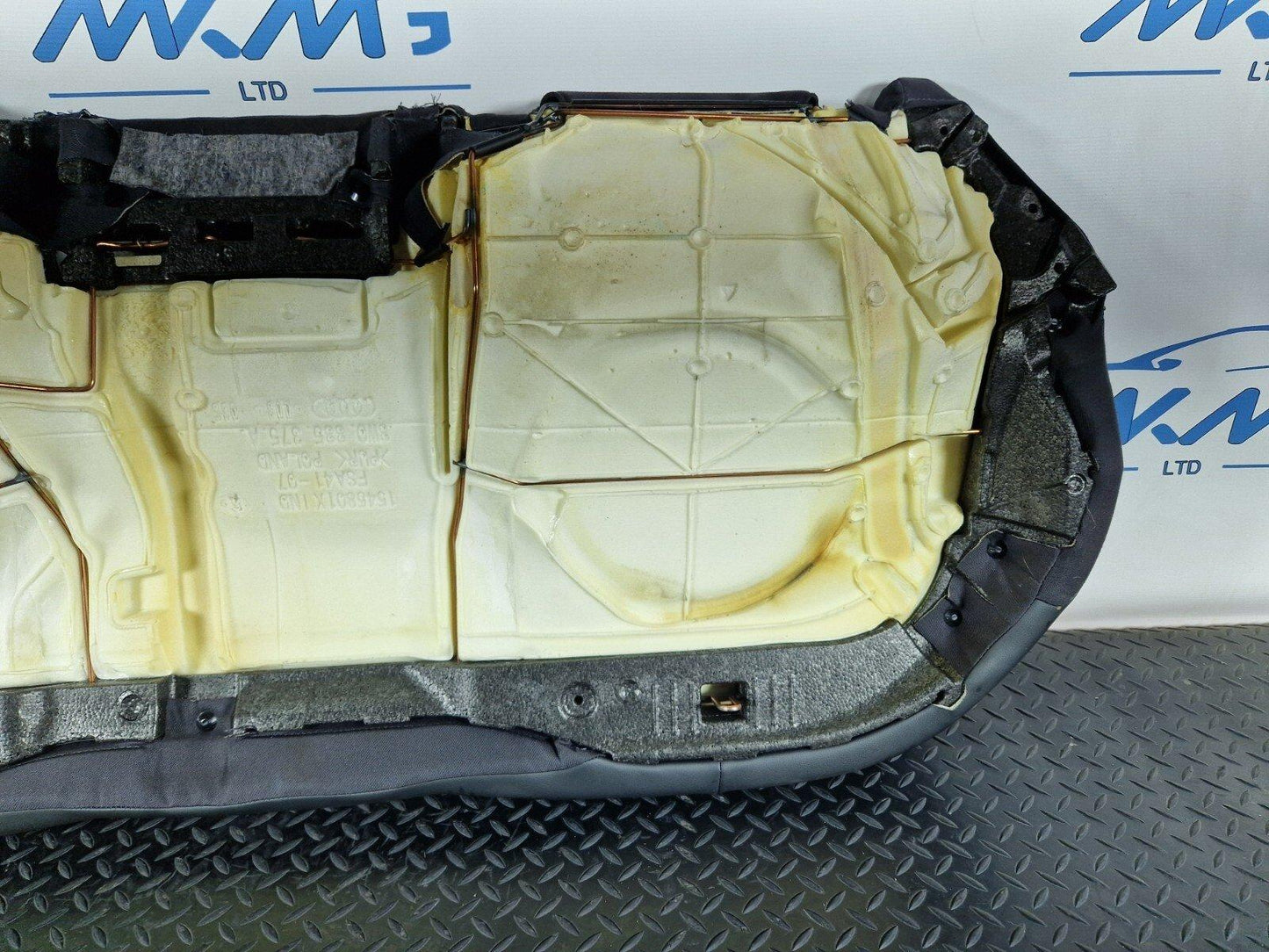 16-19 AUDI A4 B9 S-LINE GENUINE REAR HALF LEATHER SEAT BENTCH 8W0885375A