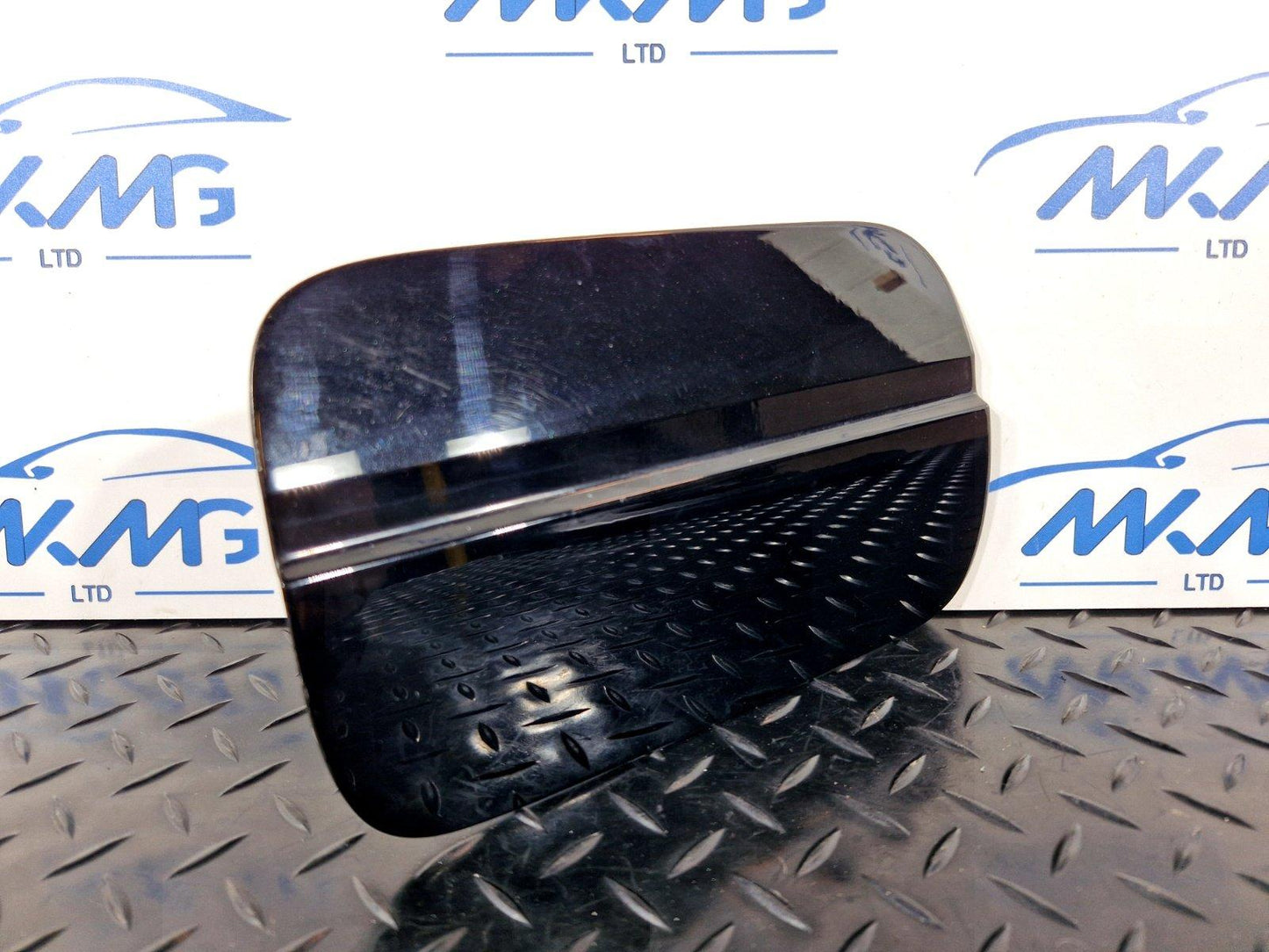 16-19 AUDI A4 B9 GENUINE FUEL DOOR IN BLACK LY9B 8W0809907
