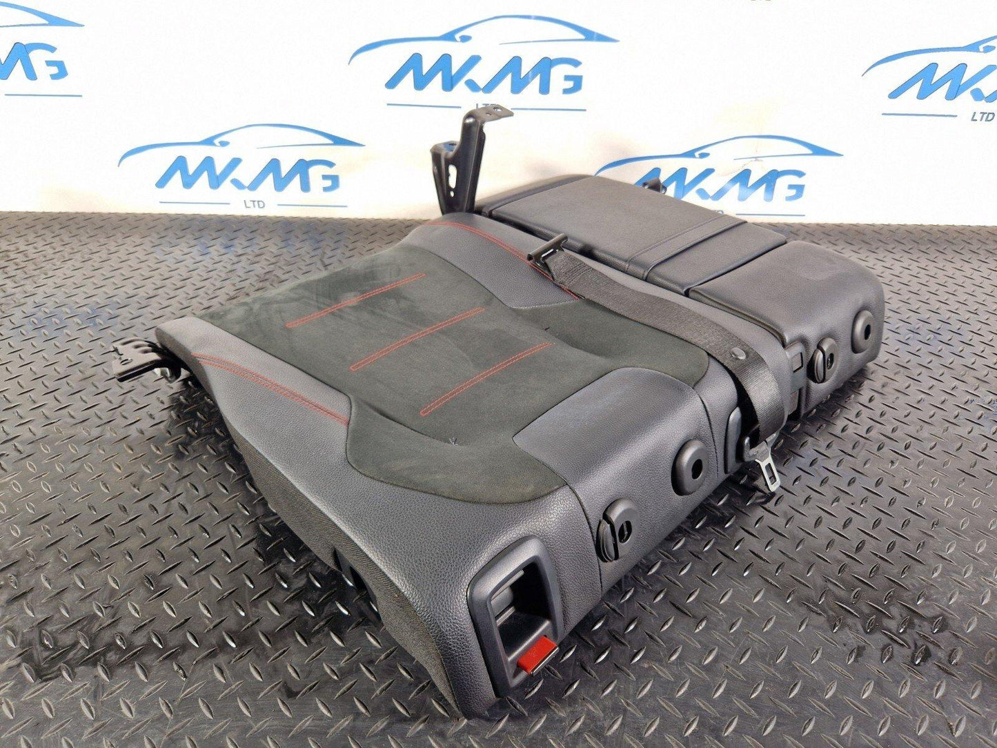 19-ON MERCEDES B CLASS W247 REAR LEFT SIDE DOUBLE SEAT HALF LEATHER BACKREST