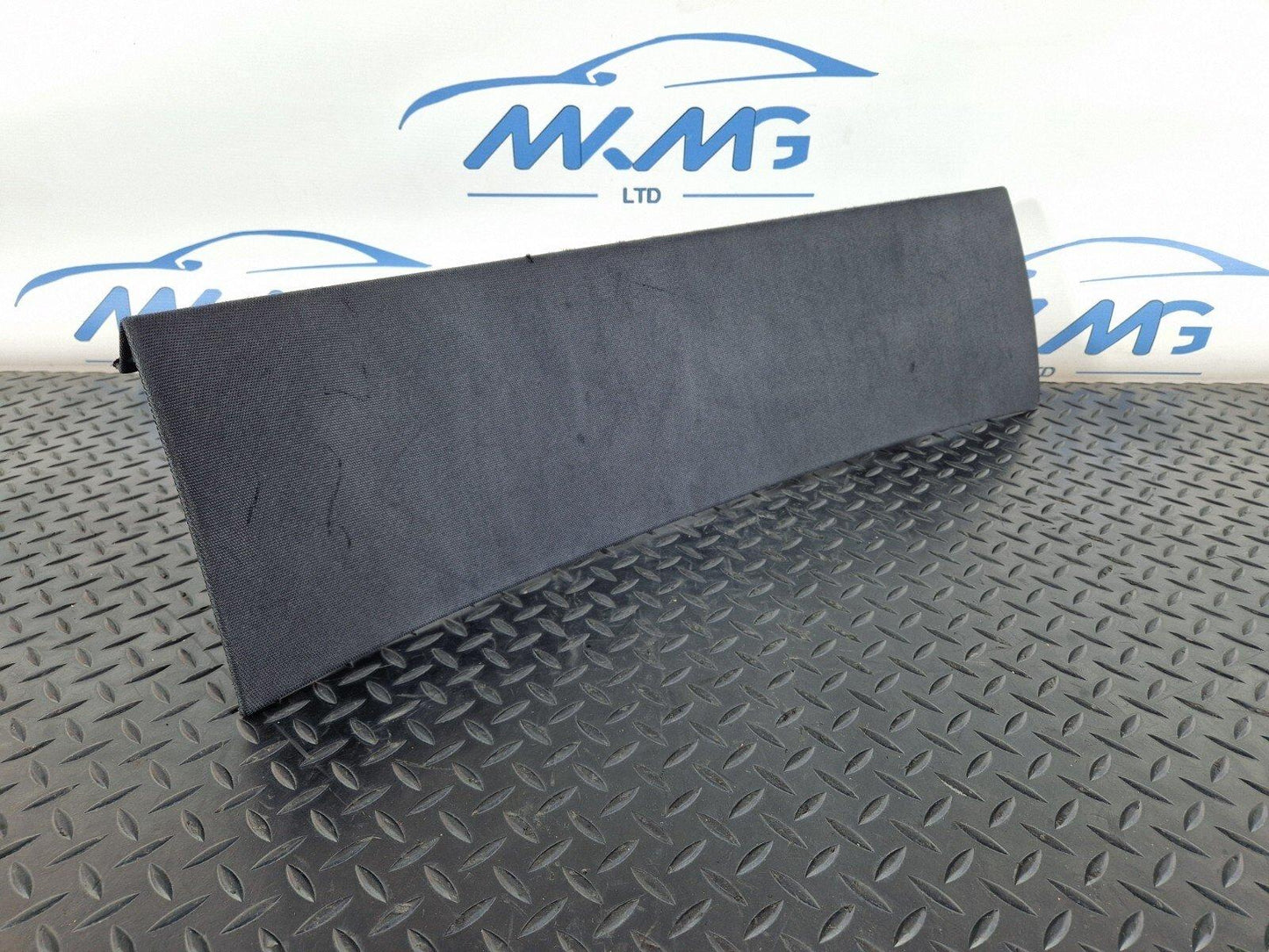 16-19 AUDI A4 AVANT B9 S-LINE OEM REAR ROOF TRIM 8W9867839