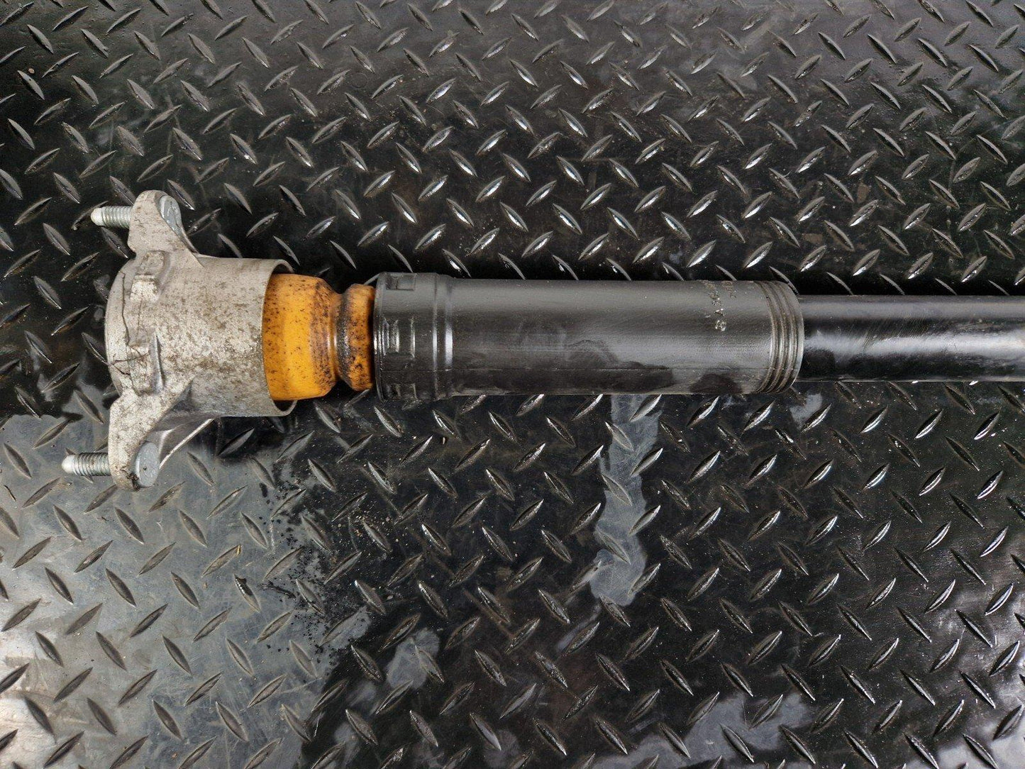 14-20 MERCEDES E C A GLA X156 W212 W204 W176 REAR SHOCK ABSORBER A2043260598