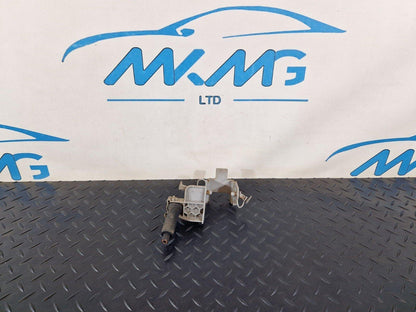 14-19 MERCEDES BENZ GLA X15GENUINE OEM BRAKE PIPE CLAMP BRACKET A1764210194