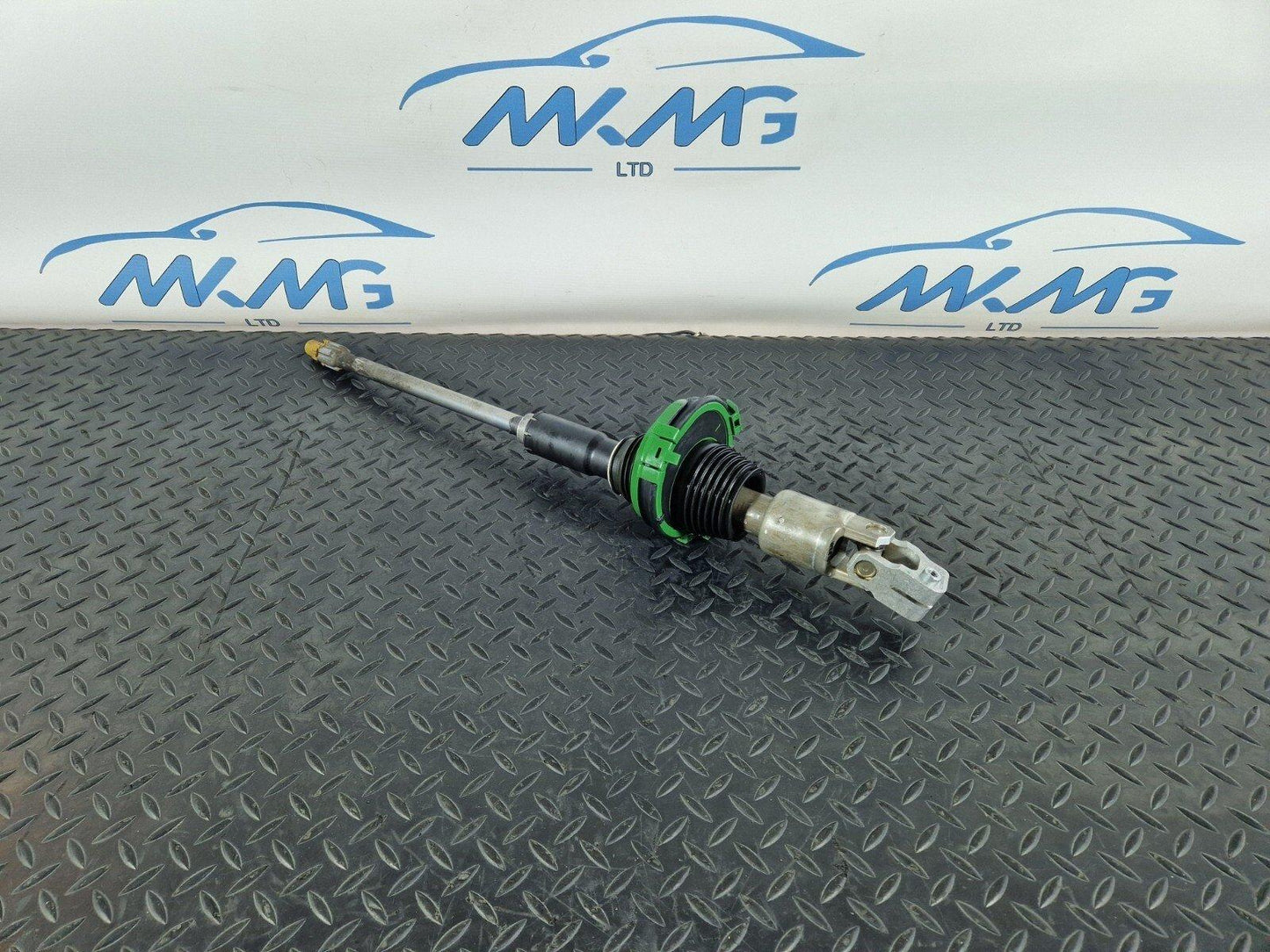 14-21 MERCEDES BENZ C300h W205 STEERING COLUMN JOINT KNUCLE SHAFT A2314600056