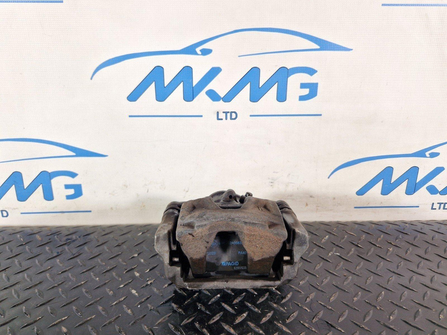 16-19 AUDI A4 B9 OEM REAR LEFT N/S ELECTRIC BRAKE CALIPER 8W0405AT