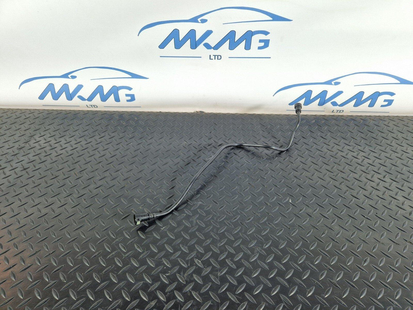 12-18 BMW 3 SERIES F30 F31 LCI AdBlue Pipe Tube R-20639AB R24619