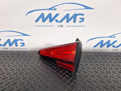 16-19 AUDI A4 B9 SALOON REAR RIGHT O/S/R INNER TAILGATE LIGHT 8W5945076A