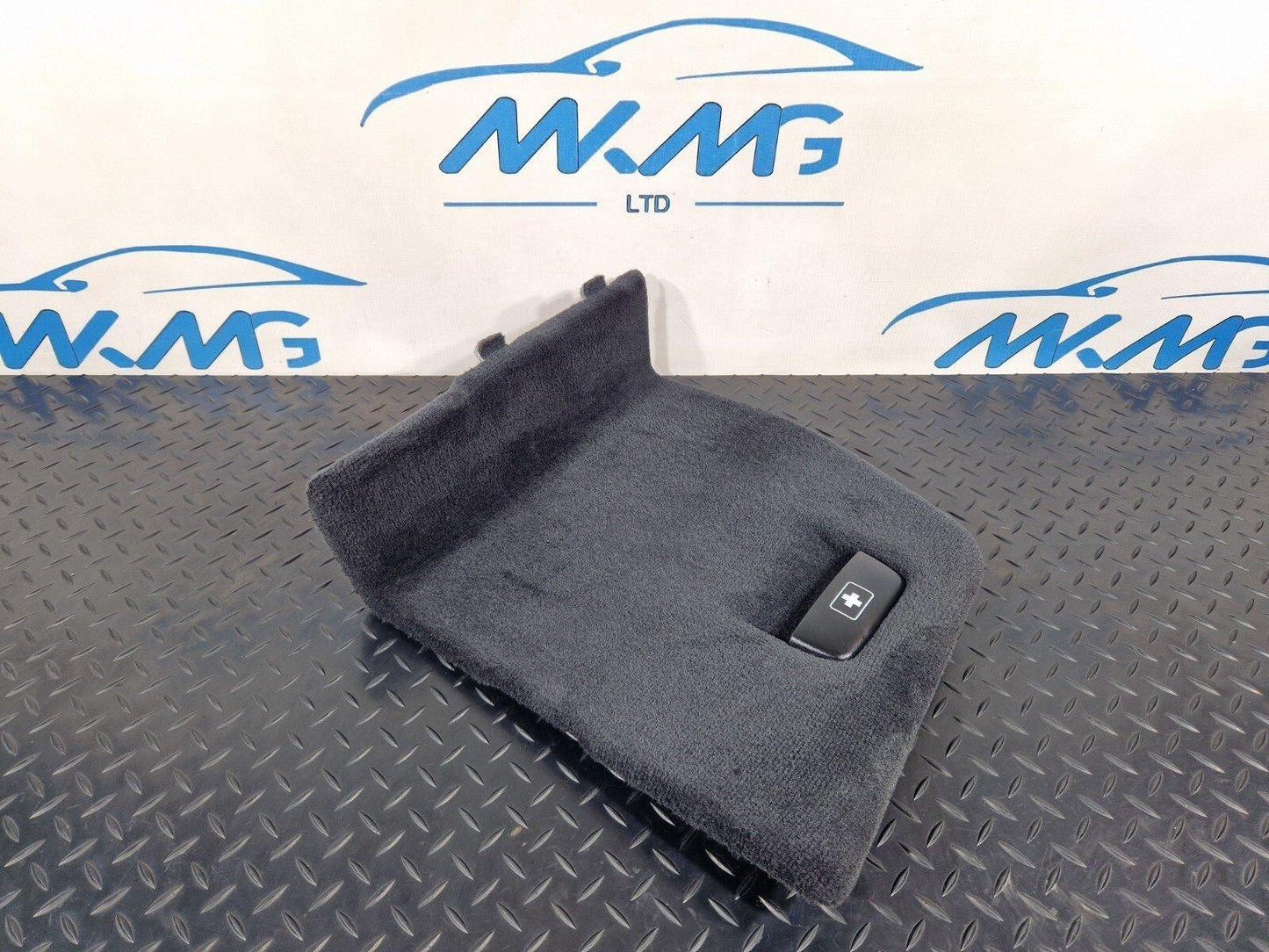 12-18 BMW 4 SERIES F36 BOOT TRUNK FIRST AID PANEL COVER LEFT SIDE 7337229