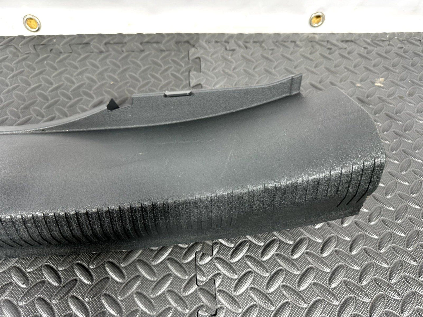 16-19 AUDI A4 B9 SALOON GENUINE BOOT TRUNK SILL COVER PROTECTION 8W5863471