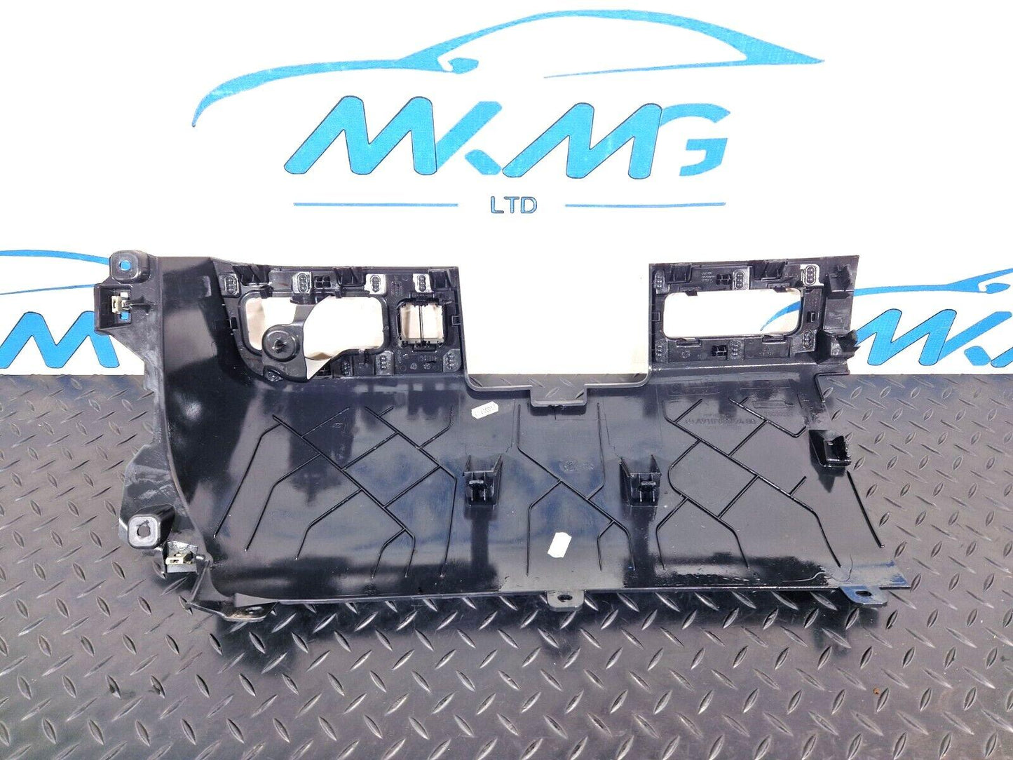 2018-ON MERCEDES BENZ SPRINTER W907 DASH BOARD TRIM RIGHT A9106802400