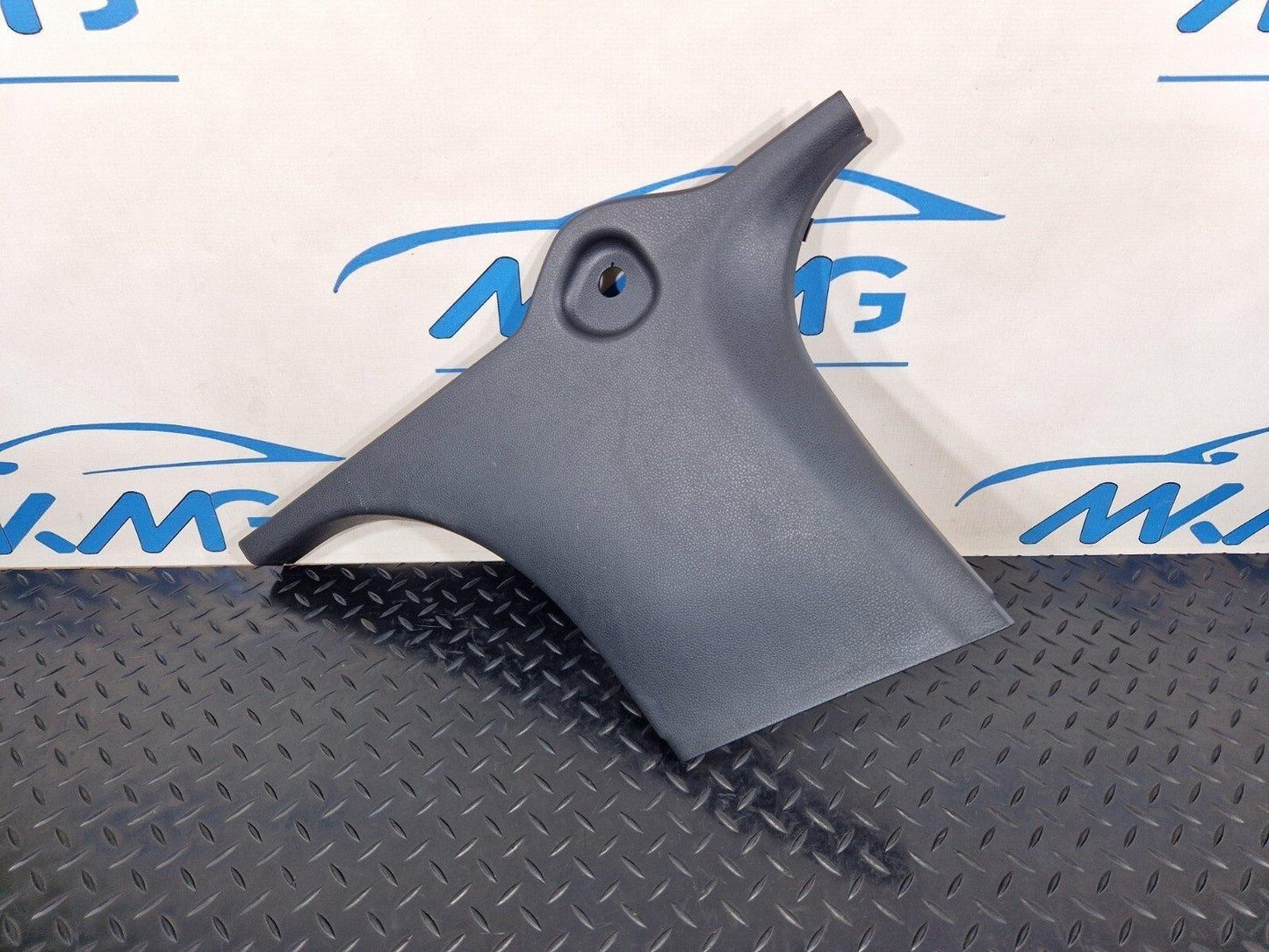 14-20 MERCEDES GLA X156 PASSENGER SIDE LOWER B-PILLAR COVER TRIM A1766920100