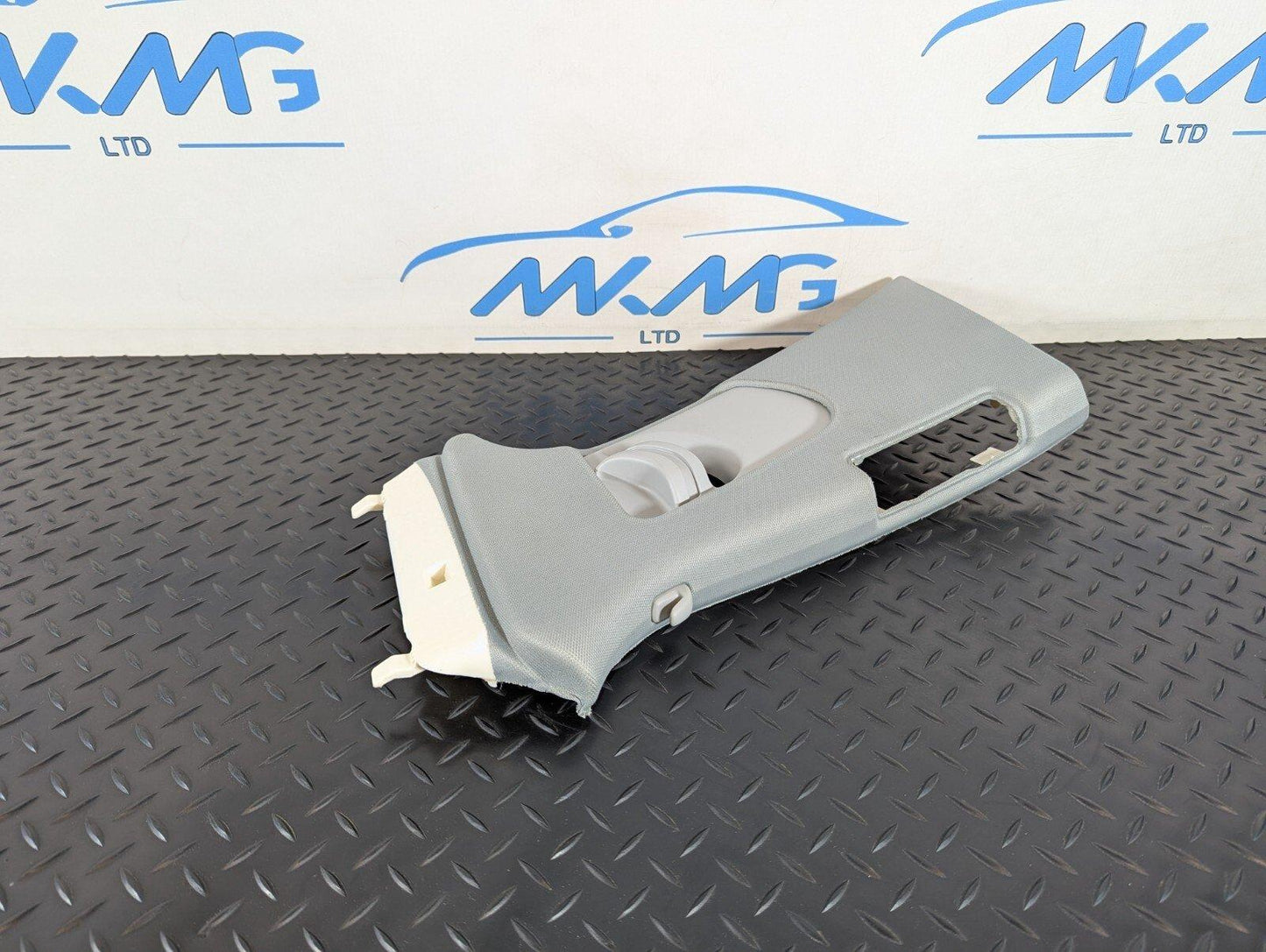 12-18 AUDI A6 C7 LEFT PASSENGER SIDE N/S B PILLAR TRIM 4G0867243A 4G8867293