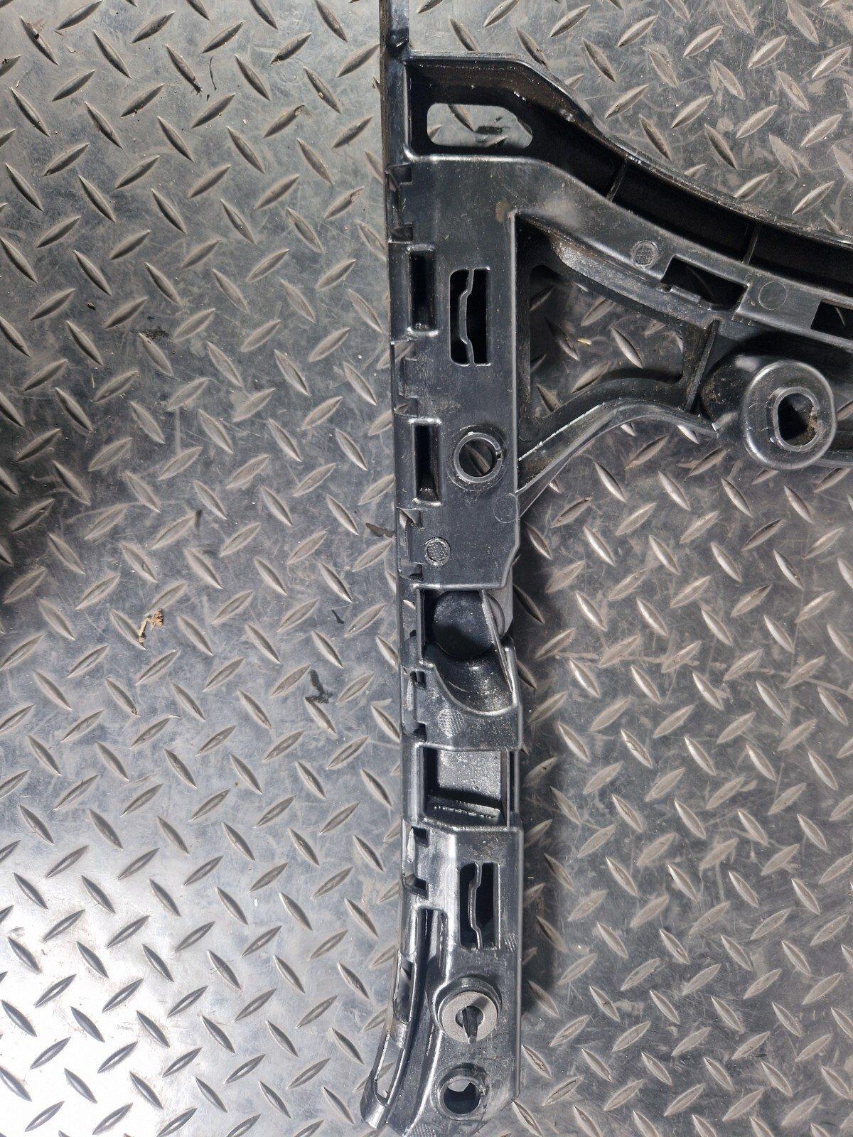 19-ON MERCEDES BENZ A CLASS EQ W177 REAR LEFT BUMPER BRACKET HOLDER A1778850900