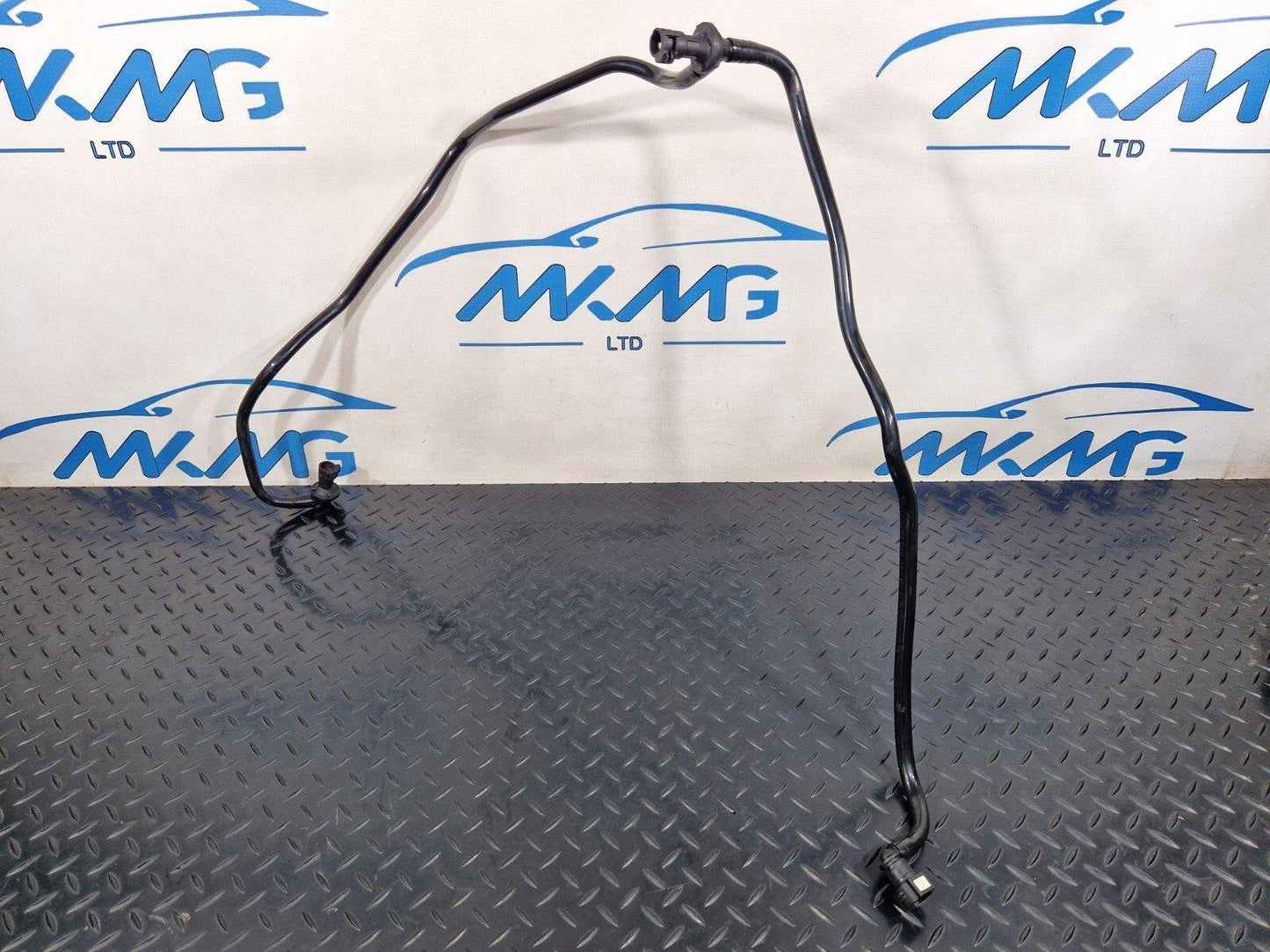 14-21 MERCEDES BENZ C300h W205 GENUINE VACUUM LINE A2054301429