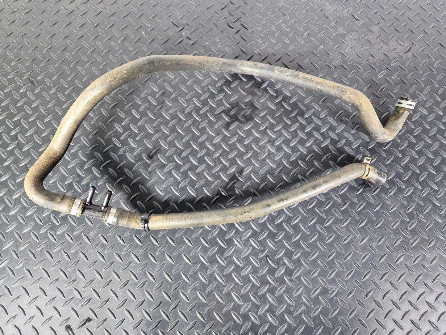 18-ON MERCEDES BENZ SPRINTER W907 W910 WATER COOLANT PIPE A9108303000