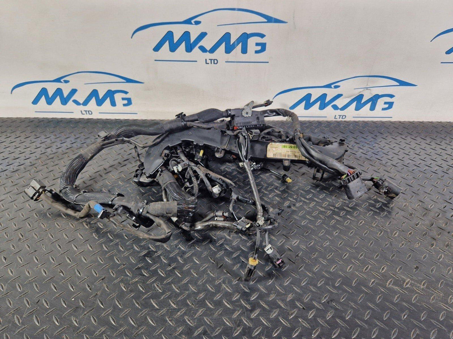 14-20 MERCEDES BENZ GLA X156 ENGINE BAY WIRING LOOM A6510105718