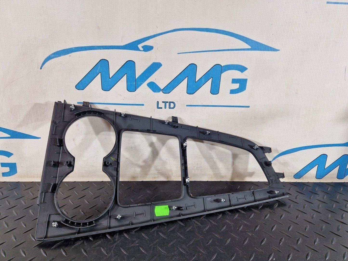 16-19 AUDI A4 B9 CENTRE CONSOLE COVER TRIM SURROUND PANEL 8W2864241A