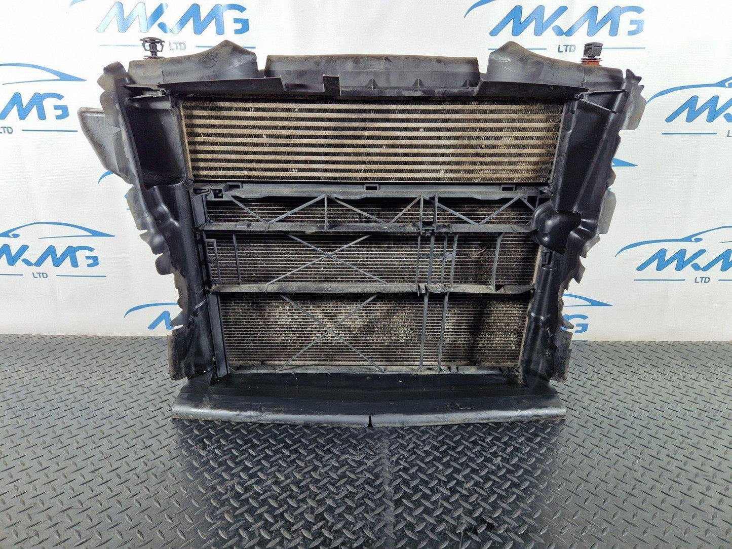 14-23 MERCEDES VITO W447 1.6L DIESEL OM622.951 COMPLETE RAD PACK A4475010201
