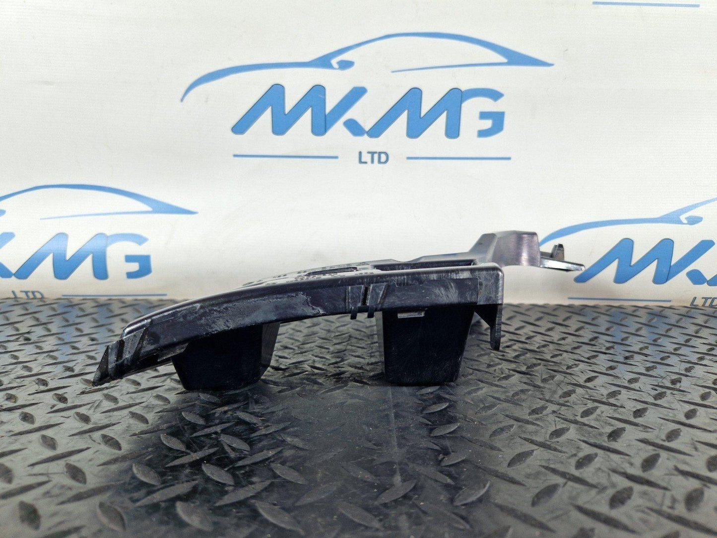 11-19 MERCEDES BENZ ML W166 GENUINE REAR RIGHT BUMPER BRACKET A1668803403