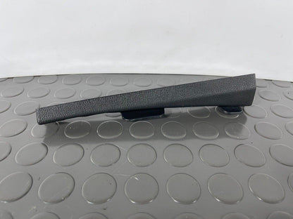 16-19 AUDI A4 B9 SALOON GENUINE RIGHT DRIVER SIDE A PILLAR BRACKET 8W0868204