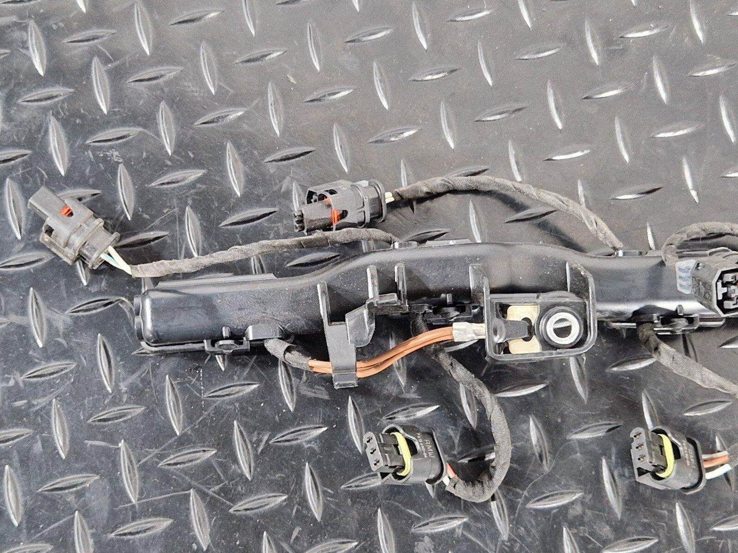 20-ON BMW 2 SERIES GRAN COUPE M-SPORT F44 ENGINE CABLE HARNESS 9302474