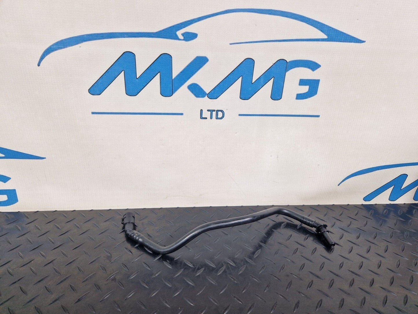 16-23 AUDI S5 COUPE GENUINE VACUUM PIPE HOSE 8W0611931BB
