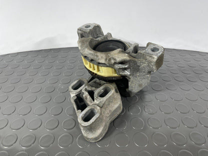 12-18 MERCEDES A B-CLASS W176 W246 LEFT ENGINE MOUNT A2462400217