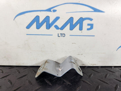 16-19 AUDI A4 B9 GENUINE FRONT WING BRACKET FITS LEFT & RIGHT 8W0821471