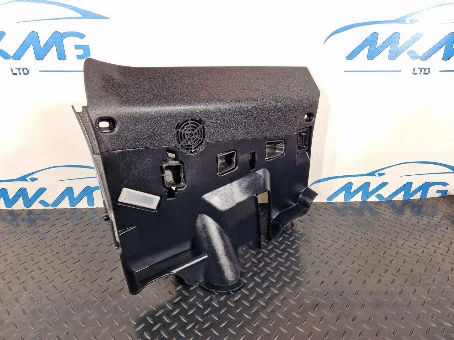 11-18 BMW 6 SERIES F06 GENUINE DRIVERS SIDE FOOTWELL PANEL 9193009 9166704