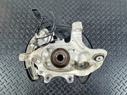 14-21 MERCEDES BENZ C220d W205 REAR LEFT PASSENGER SIDE WHEEL HUB A2055467380