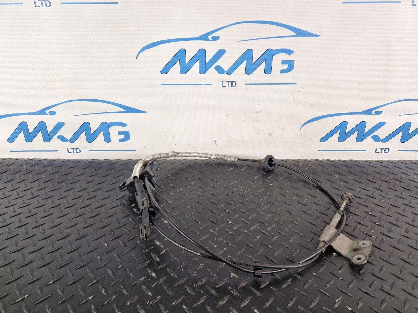 16-20 AUDI Q7 4M S-LINE GENUINE HANDBRAKE CABLE WITH MECHANISM 4M2713035B