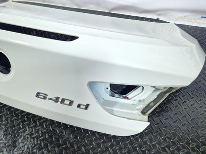 11-18 BMW 6 SERIES F13 GENUINE REAR TAILGATE / BOOTLID IN WHITE 300