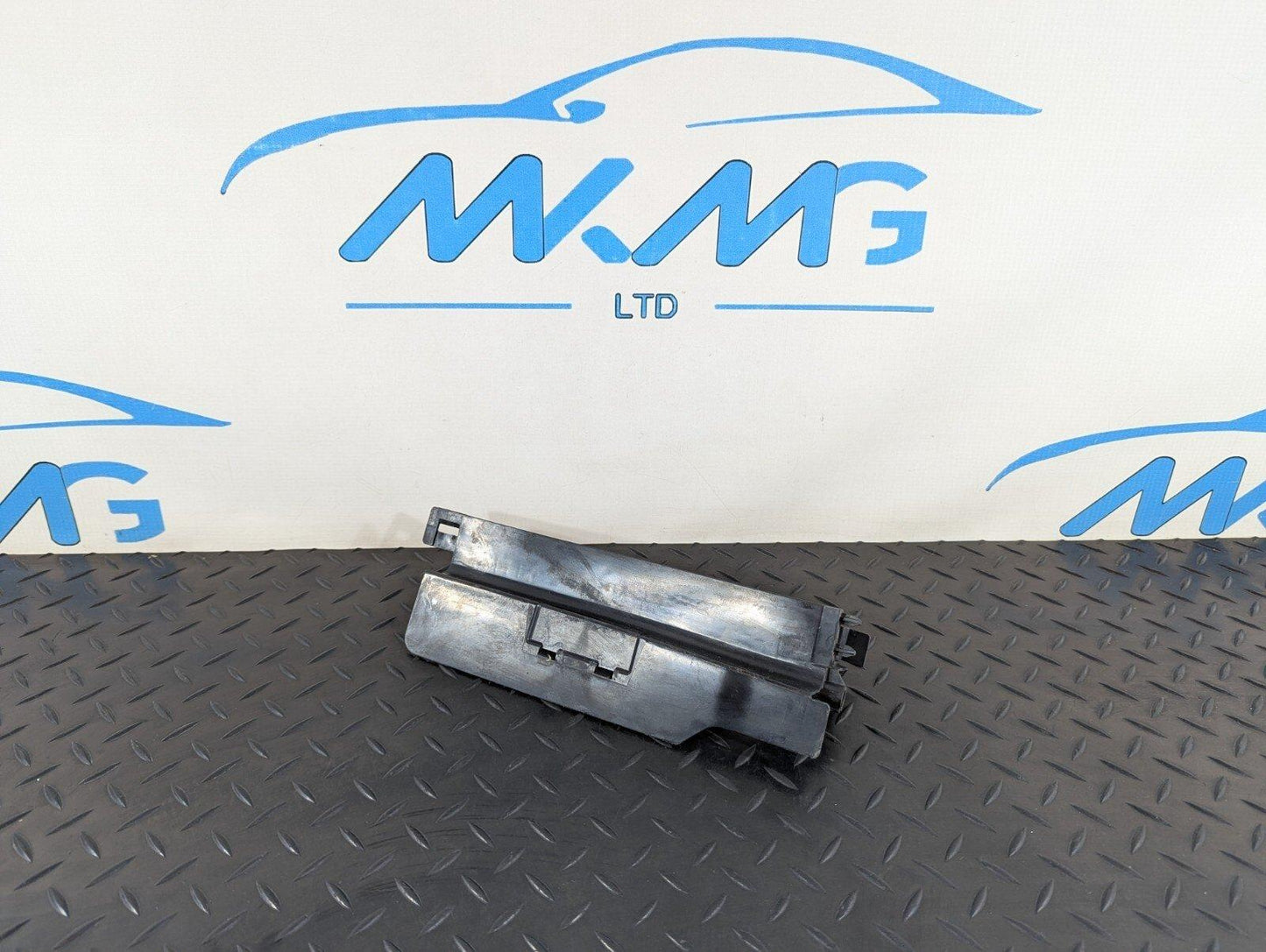 11-19 MERCEDES BENZ ML W166 GENUINE BRAKE LINE BRACKET A1665455940
