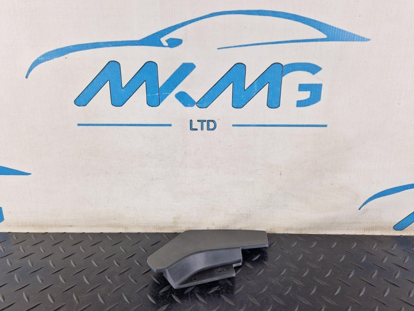 19-ON RANGE ROVER EVOQUE L551 MUD FLAP GUARD RIGHT SIDE K8D2280E12