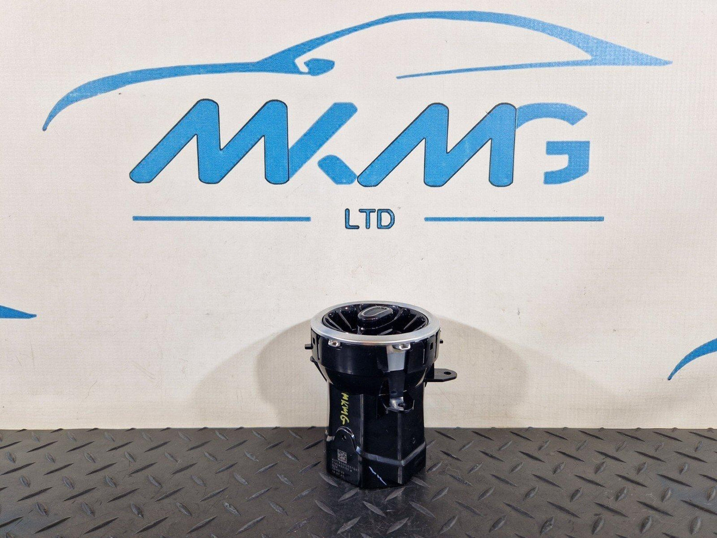 18-ON MERCEDES BENZ A CLASS W177 GENUINE INTERIOR AIR VENT A177830630