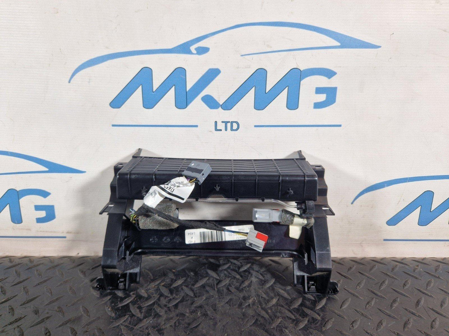 13-23 RANGE ROVER SPORT L494 CENTRE CONSOLE TRIM WITH LOOM DK62-14B560-AC