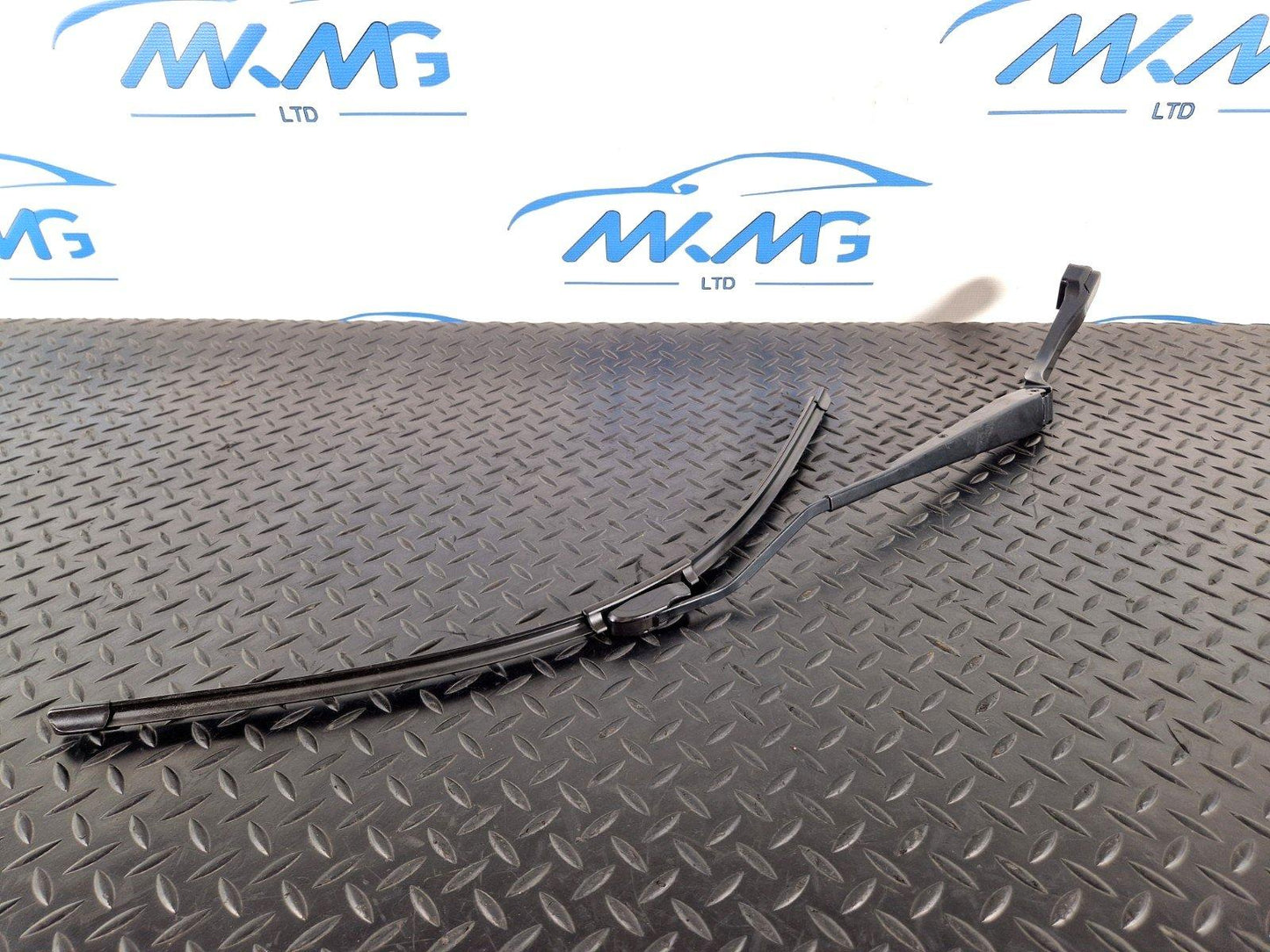 14-19 LAND ROVER L550 GENUINE O/S/F FRONT RIGHT DRIVER SIDE WIPER ARM 236A1