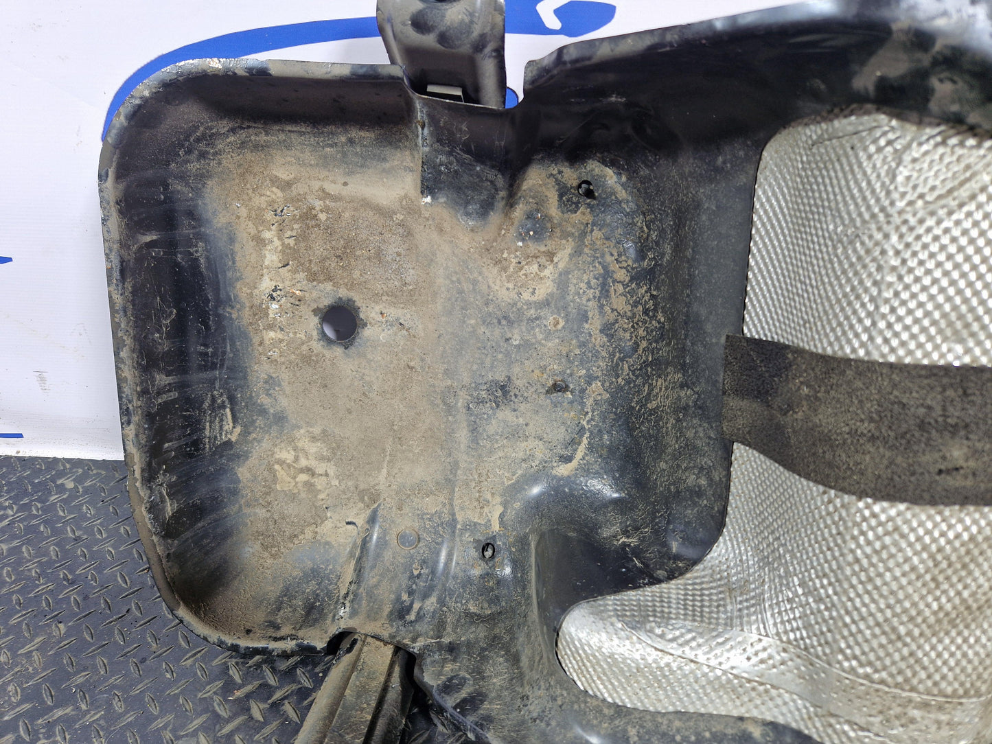 Range Rover Evoque L551 FUEL TANK PROTECTION UNDERTRAY SHIELD K8D29B007AA