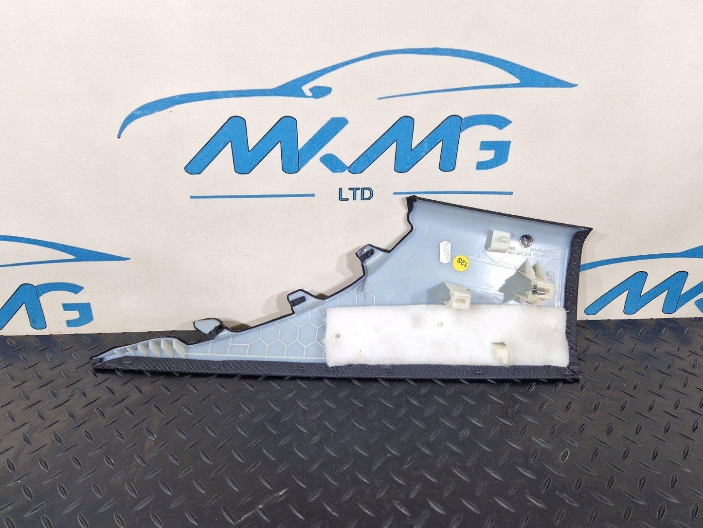 16-19 AUDI A4 B9 GENUINE REAR LEFT SIDE C-PILLAR TRIM 8W5867245