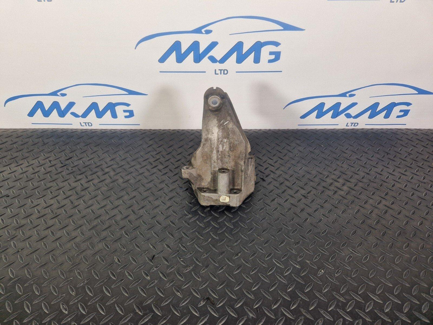 14-23 MERCEDES BENZ VITO W447 OM651 LEFT ENGINE MOUNTING A6512235704