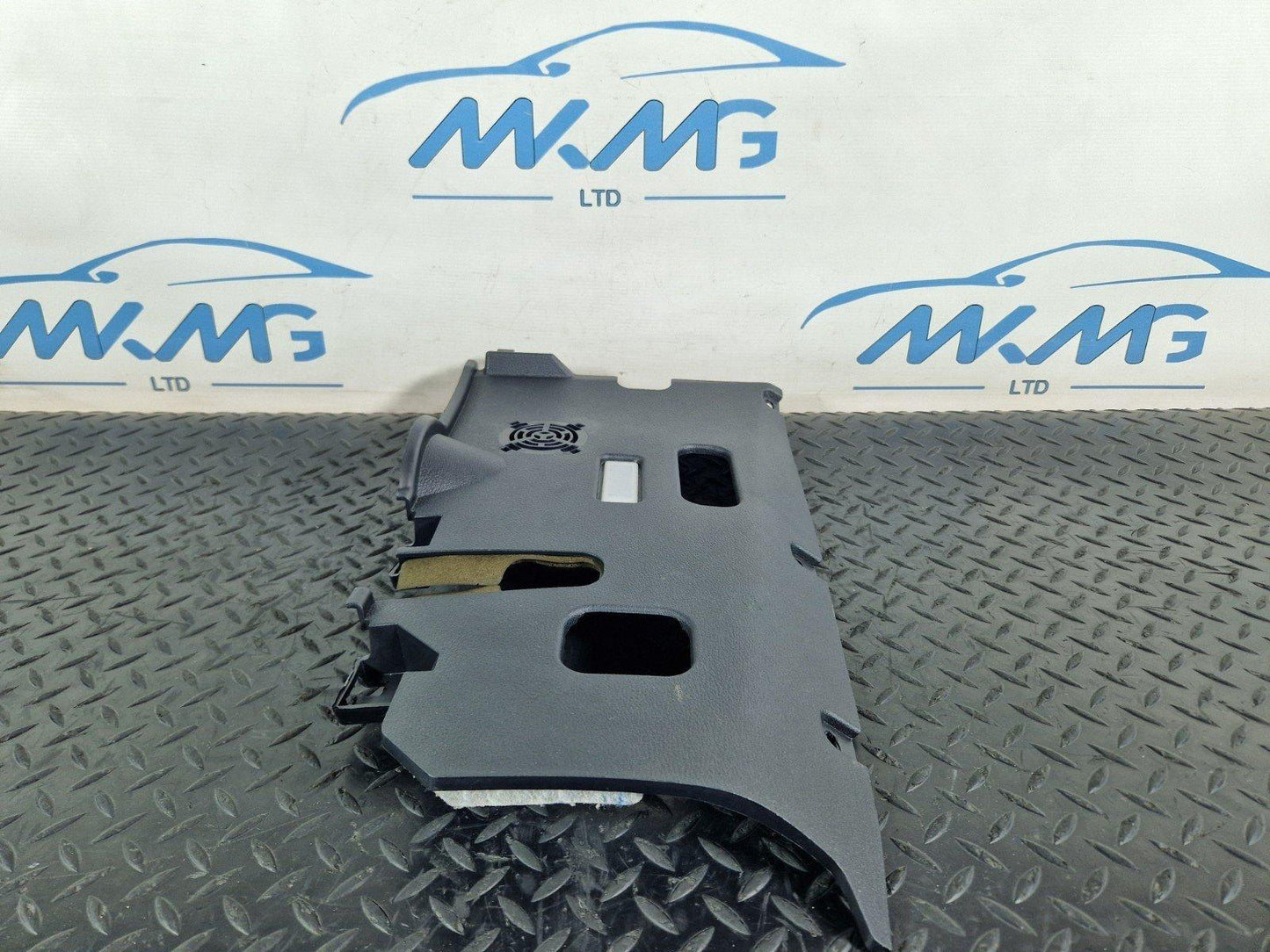 BMW X5 E70 DRIVER SIDE DASHBOARD KICK PANEL TRIM 7161792 6972605 693865701