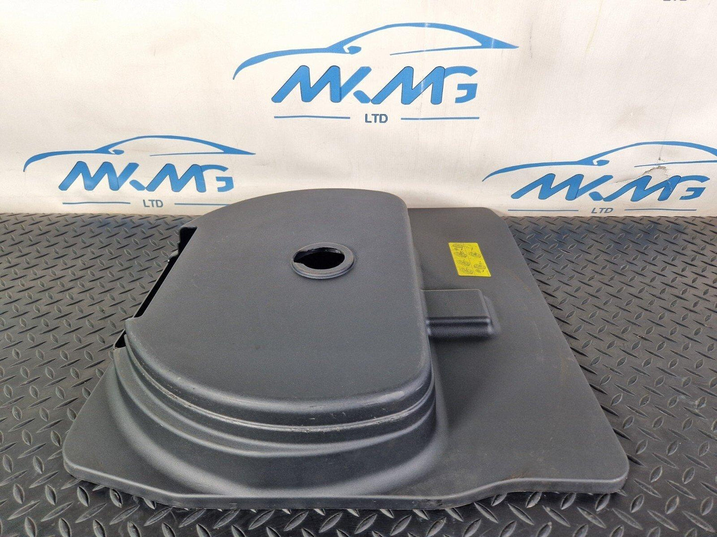 12-17 AUDI S5 CONVERTIBLE SPARE WHEEL TOOLKIT COVER 8T0012116B