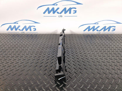 12-18 BMW 4 SERIES F36 LCI M-SPORT RIGHT DRIVER O/S SKIRT BRACKET MOUNT 7320208