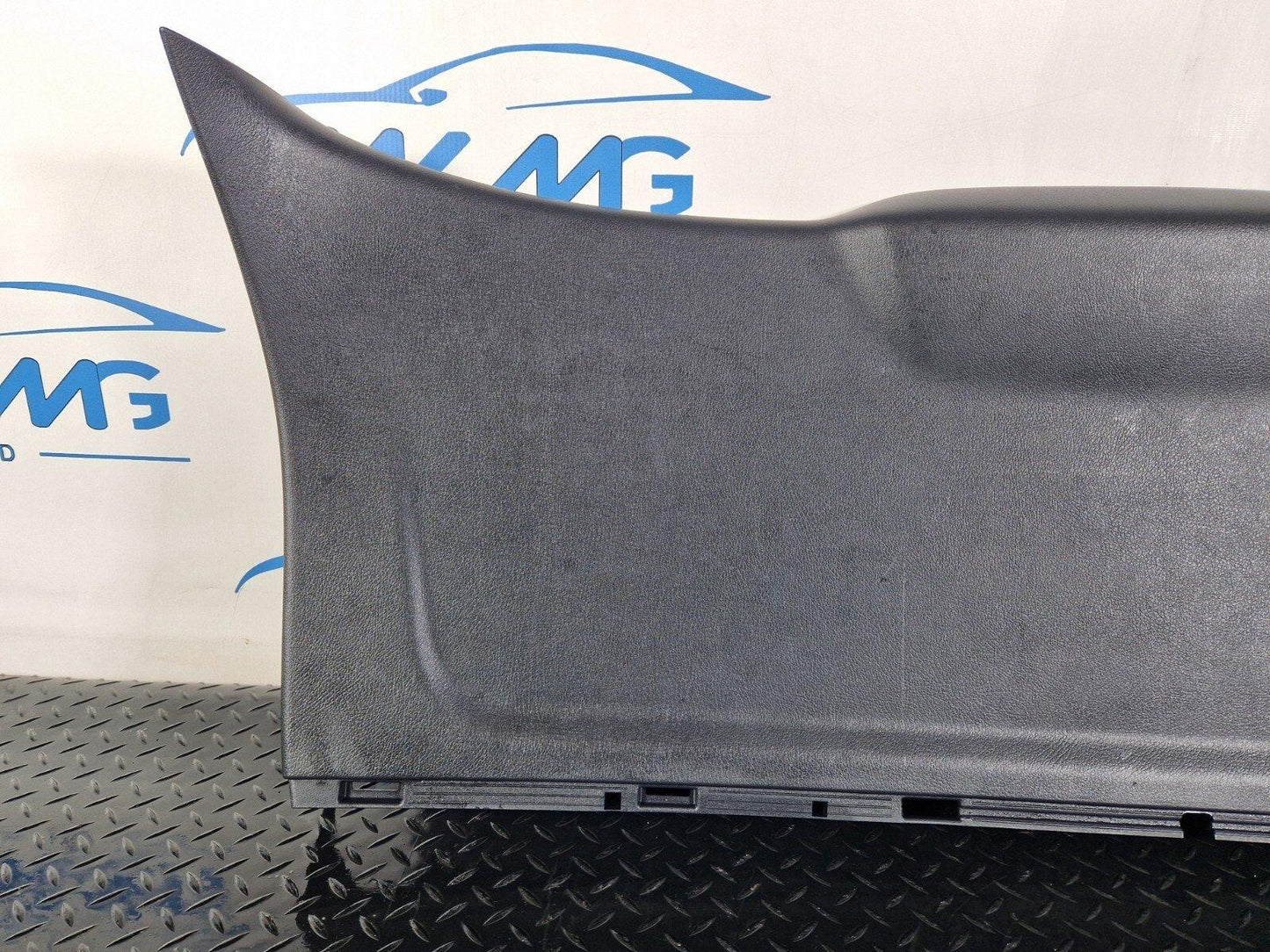 19-ON MERCEDES BENZ B CLASS W247 TAILGATE BOOT PANEL COVER TRIM A2477402300