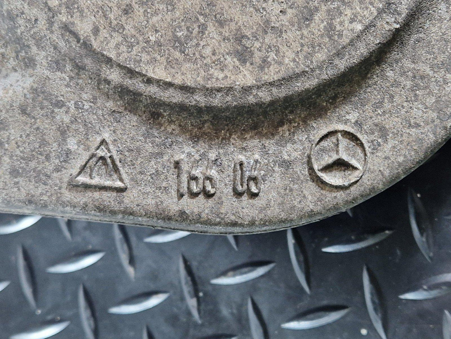 11-19 MERCEDES BENZ ML W166 REAR LEFT N/S WISHBONE CONTROL ARM A1663500906