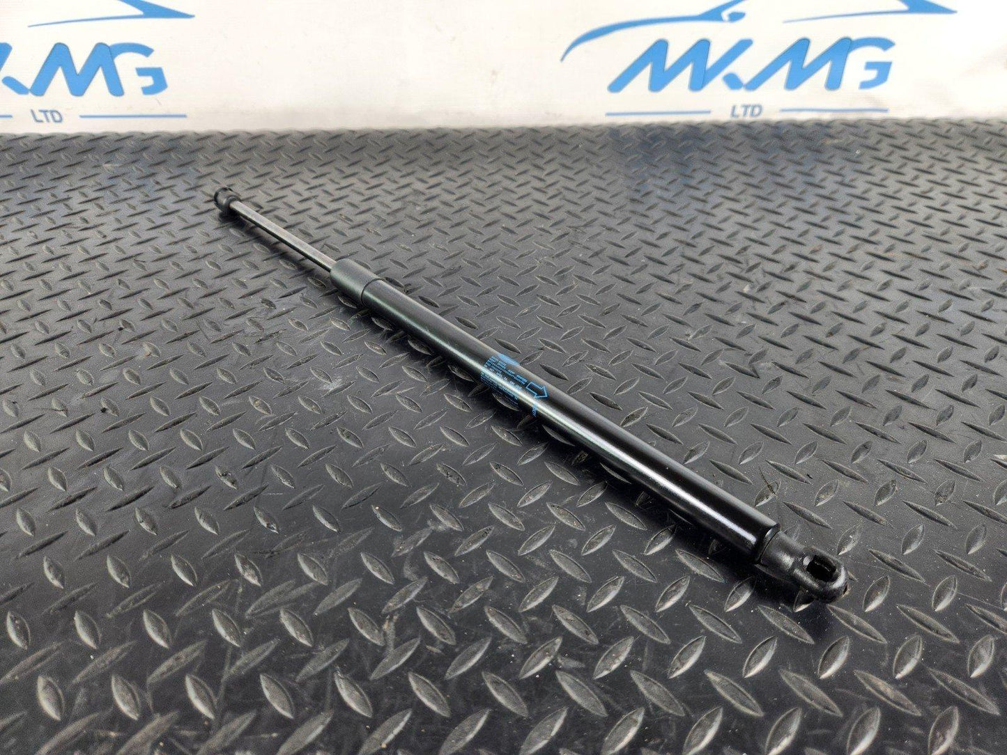 19-ON RANGE ROVER EVOQUE L551 GENUINE REAR TAILGATE STRUT K8D2-406A10-AB